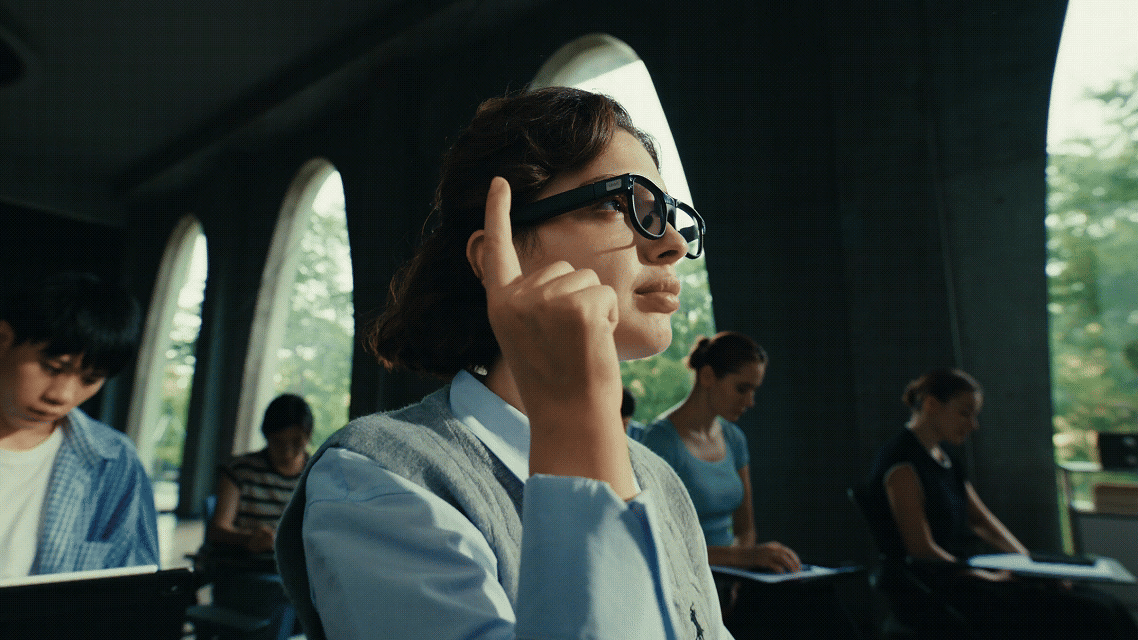 AI answer displayed in Leion Hey2 glasses